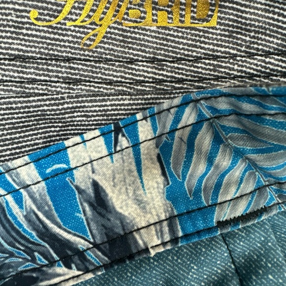 O'Neill Mens Hybrid Size 38 Swimwear Black Gray Blue Swim Board Shorts - Picture 6 of 12